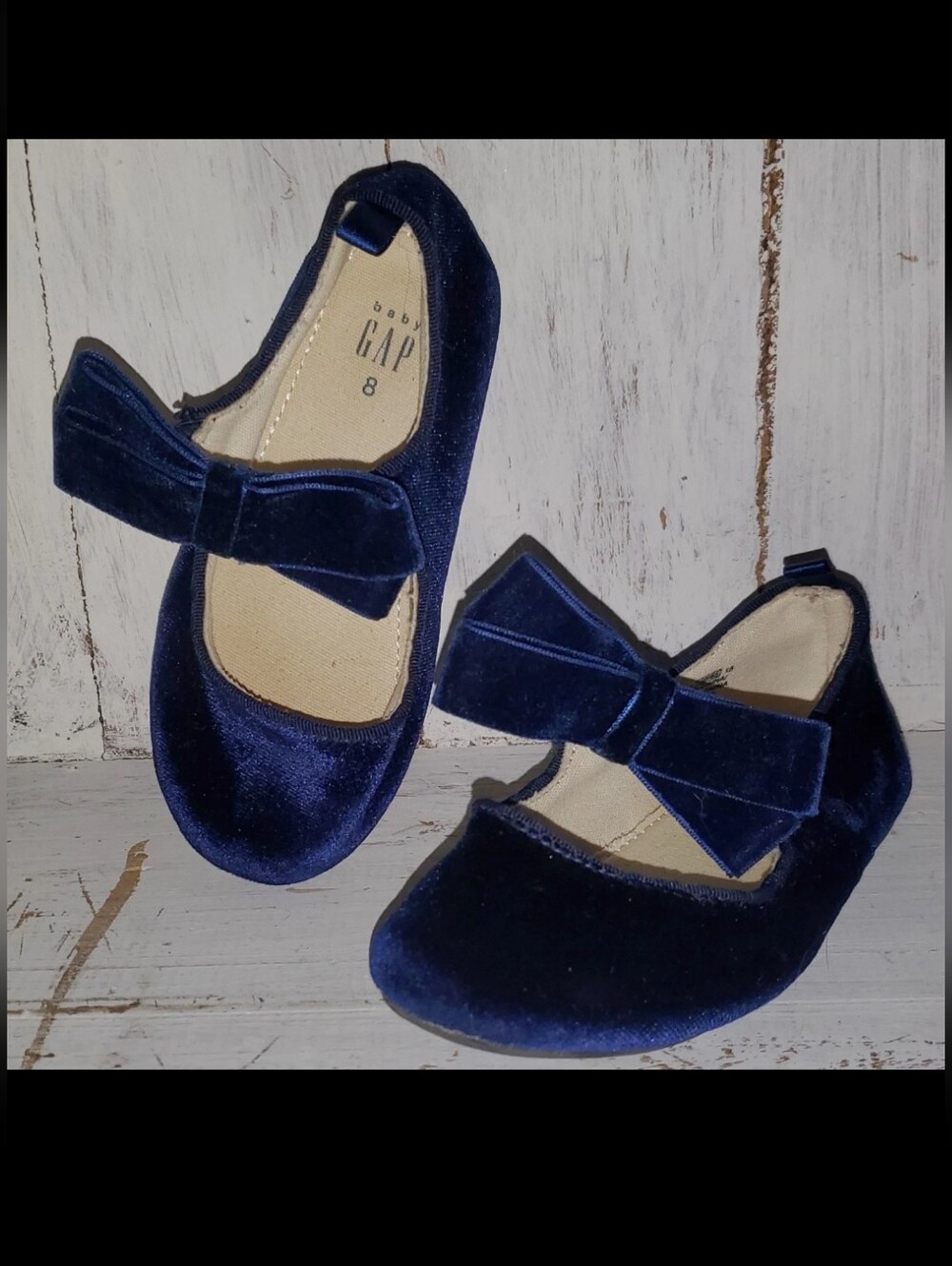 GAP Navy Velvet Bow Mary Janes Size 8 Toddler